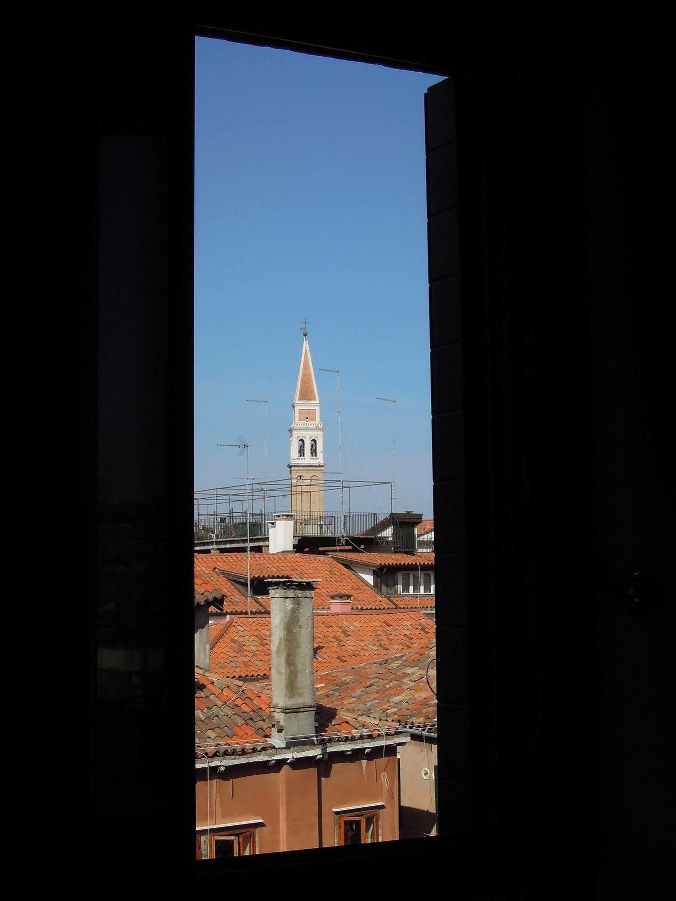 Hotel Casa Linger Venice Exterior photo
